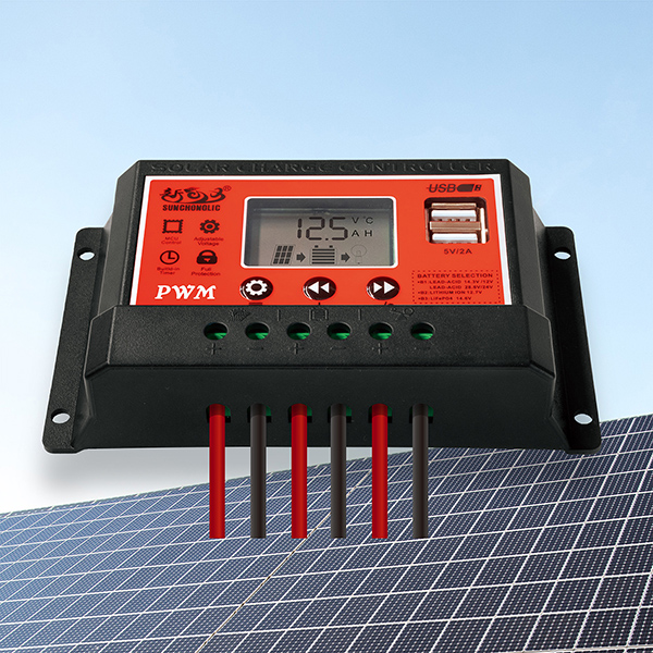 Sunchonglic 12V 24V 30A pwm solar controller solar charge controller with dual USB output